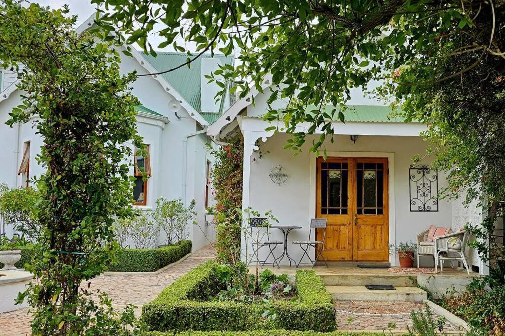 Grey Rabbit Cottage Montagu Kültér fotó